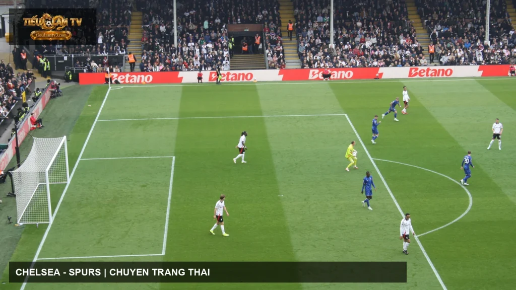 Chelsea thi đấu trong ảnh tư liệu