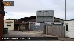 Lối vào khu vực đội khách tại sân của Fleetwood Town