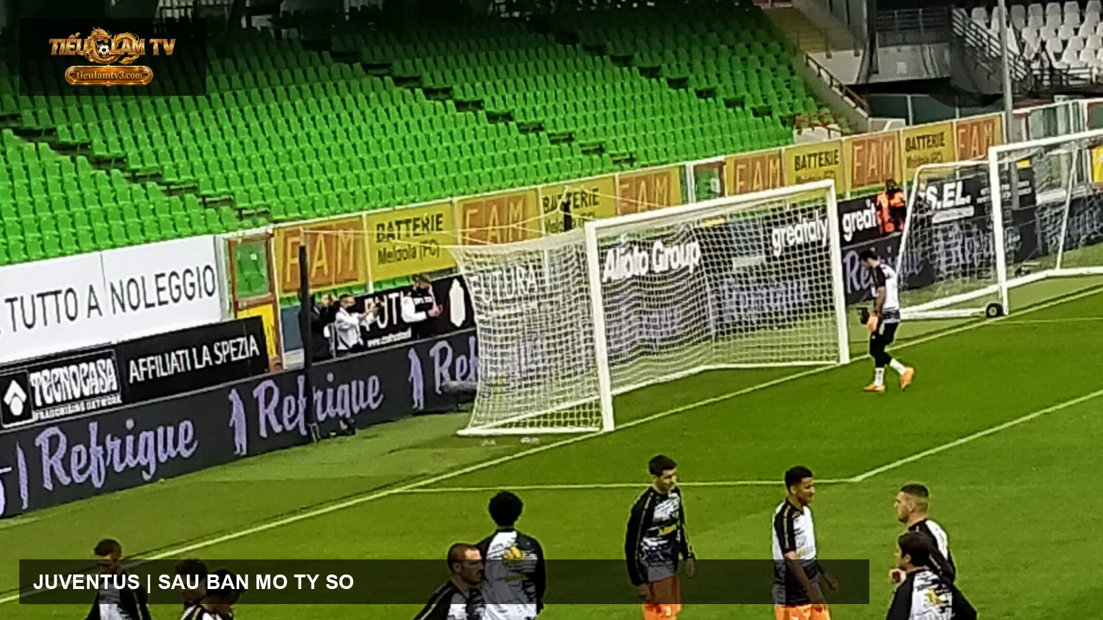 Juventus khởi động trước trận đấu