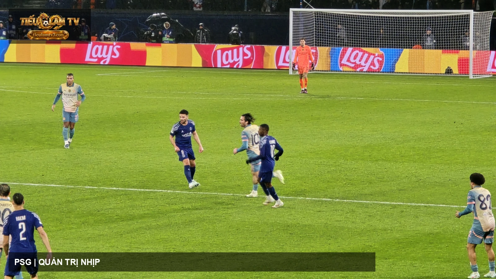 Paris Saint-Germain tổ chức thi đấu