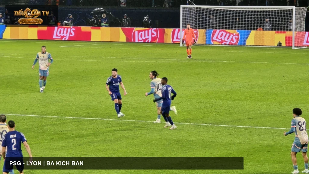 Paris Saint-Germain tổ chức thi đấu