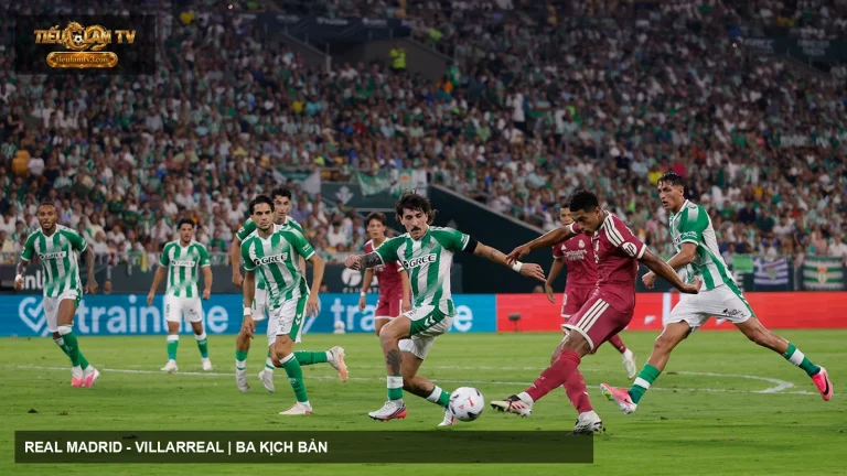 Real Madrid tổ chức tấn công trong trận La Liga