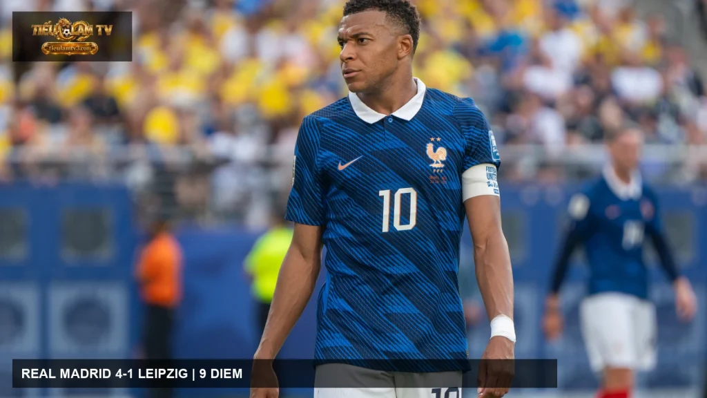 Kylian Mbappé thi đấu trong ảnh tư liệu năm 2026
