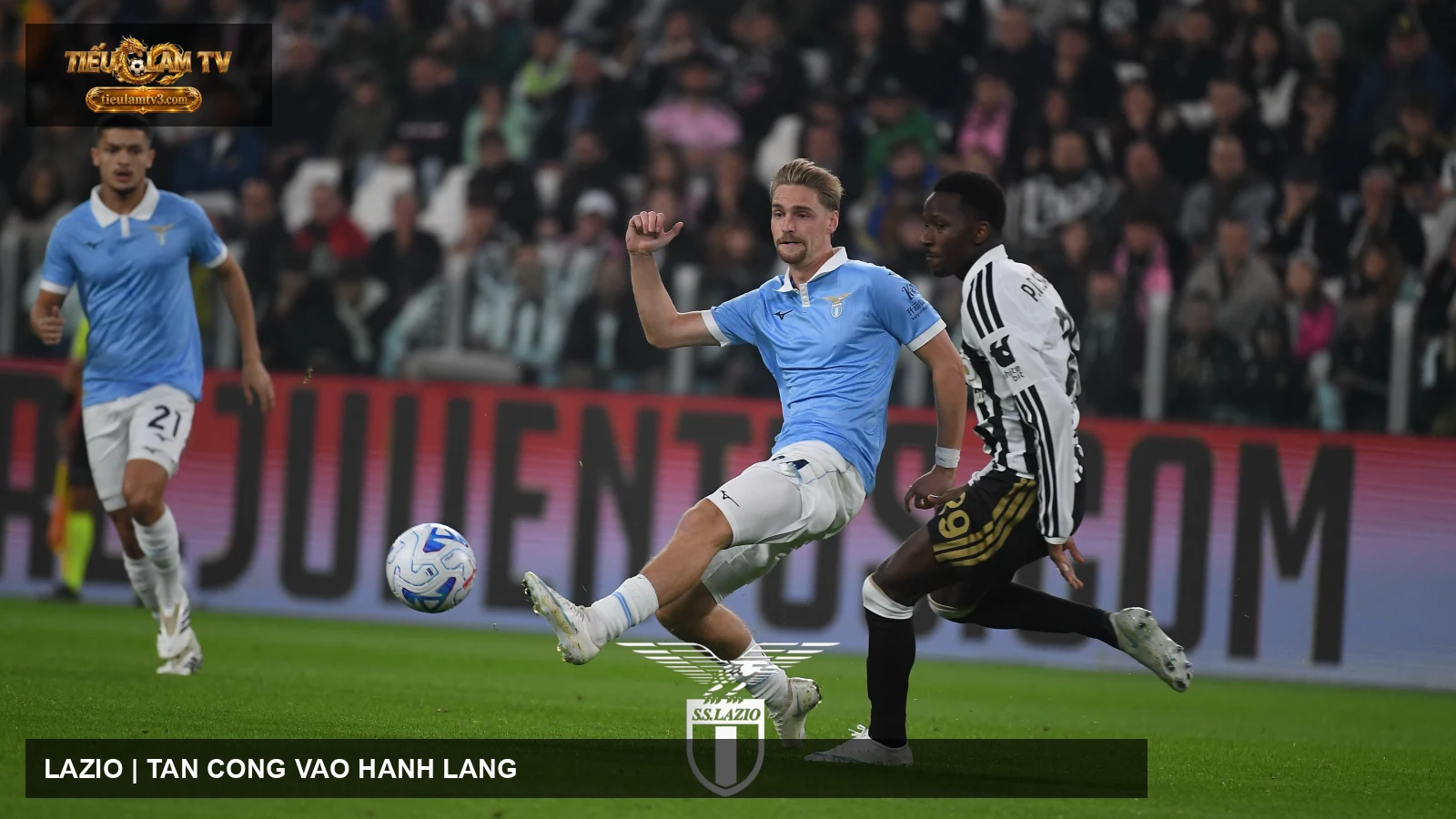 Lazio thi đấu trong chiến thắng trên sân Juventus